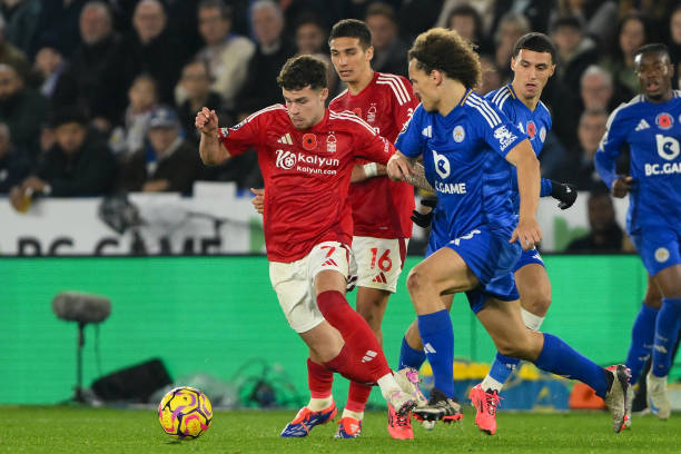 他的防守阅 他的防守阅