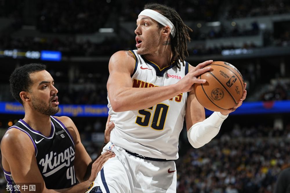 興奠定了基 興奠定了基